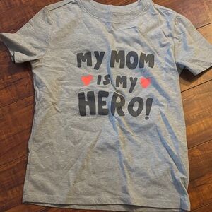 Gray Kids T-Shirt - 'My Mom is My Hero'